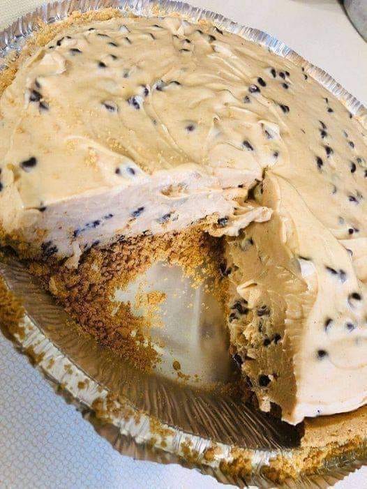 No-Bake Peanut Butter Cream Pie