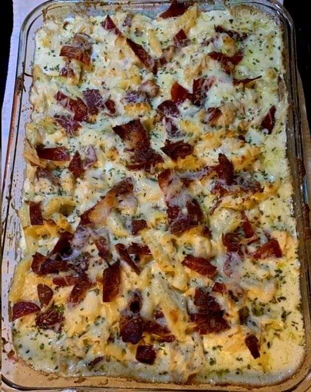 CHICKEN BACON RANCH CASSEROLE