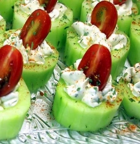 CUCUMBER BITES WITH HERB CREAM CHEESE AND CHERRY TOMATOES