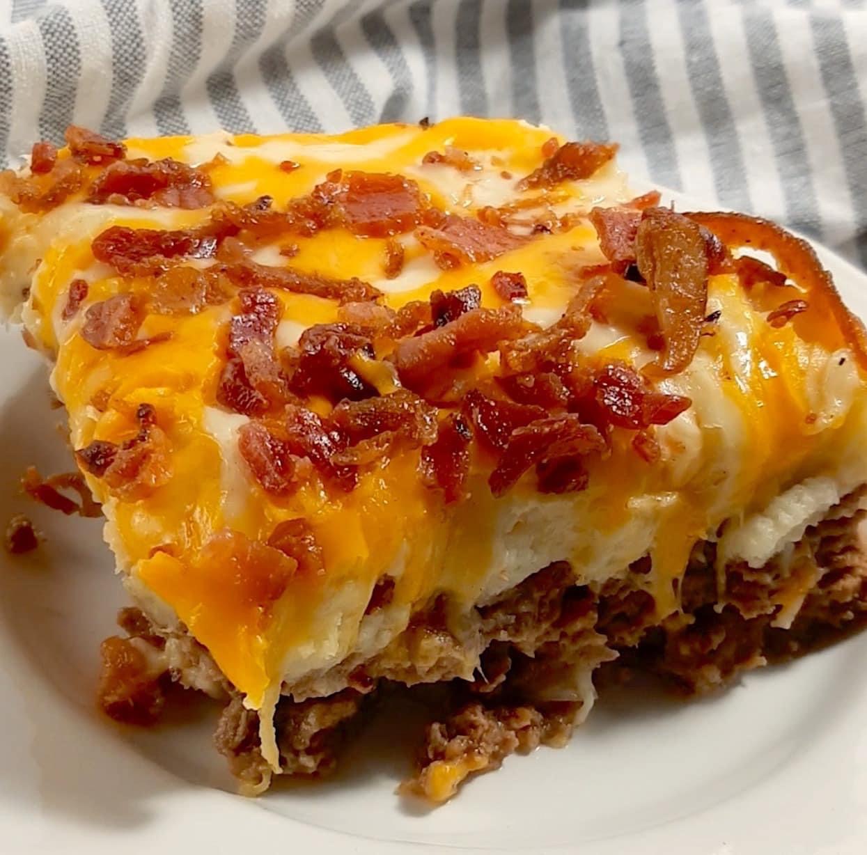Cowboy Meatloaf and Potato Casserole – Home Recipes