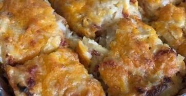 Low-Carb Bacon Cheeseburger Casserole