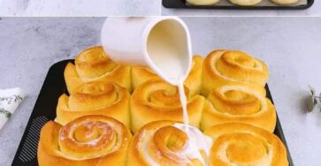 BRIOCHE ROLLS