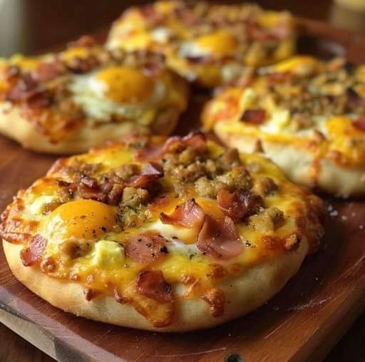 Articles, Recipes, SeafoodEnglish Muffin Breakfast Pizza