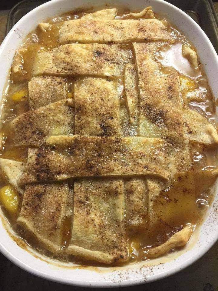 OLD SCHOOL PEACH COBBLER