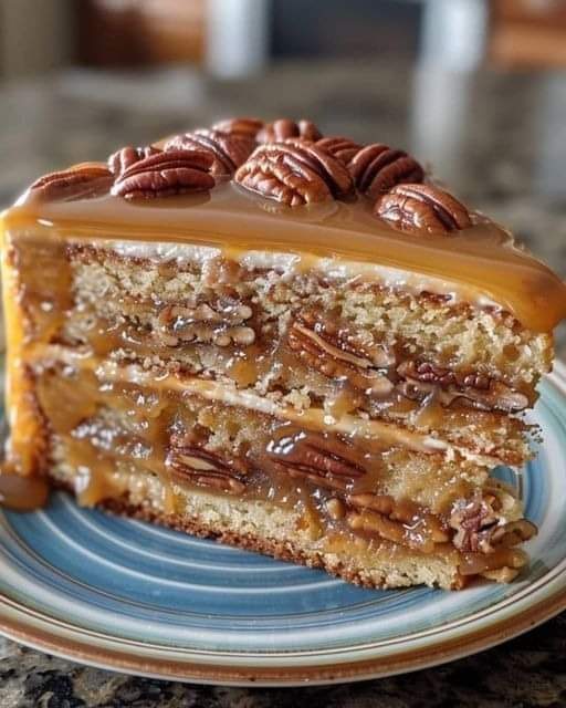 Recipe for a Delicious Cake with Pecans and Caramel: A Sweet Treat from the South