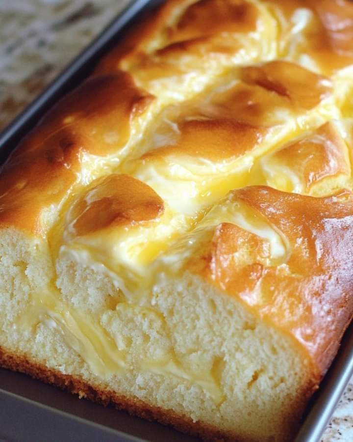 Recipe for Cream Cheese-Filled Sweet Bread